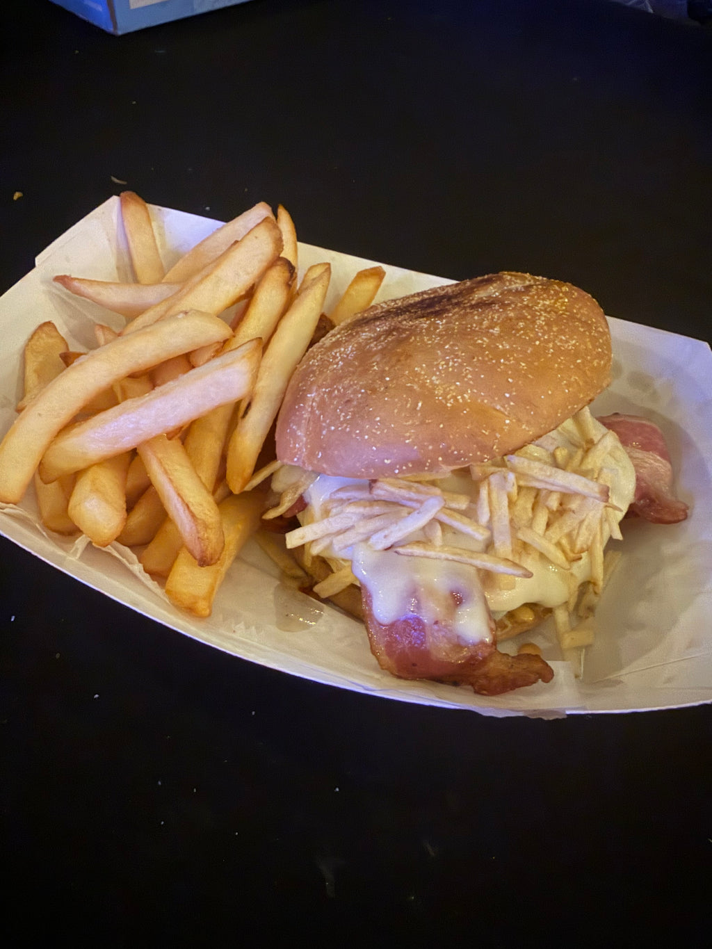 Bacon Cheese Burger  w Fries 🍔🍟